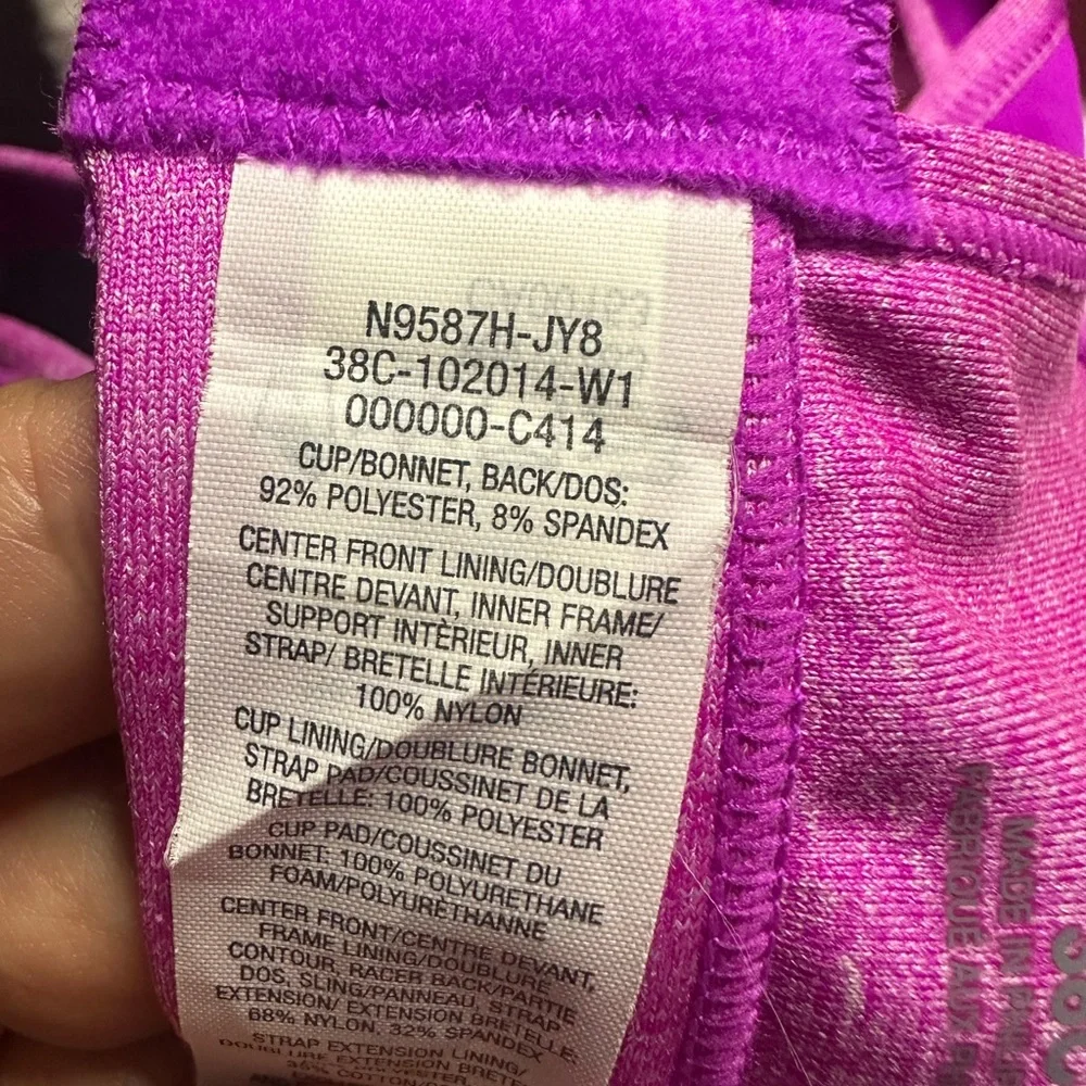 Champions sport bra fusia 38C new